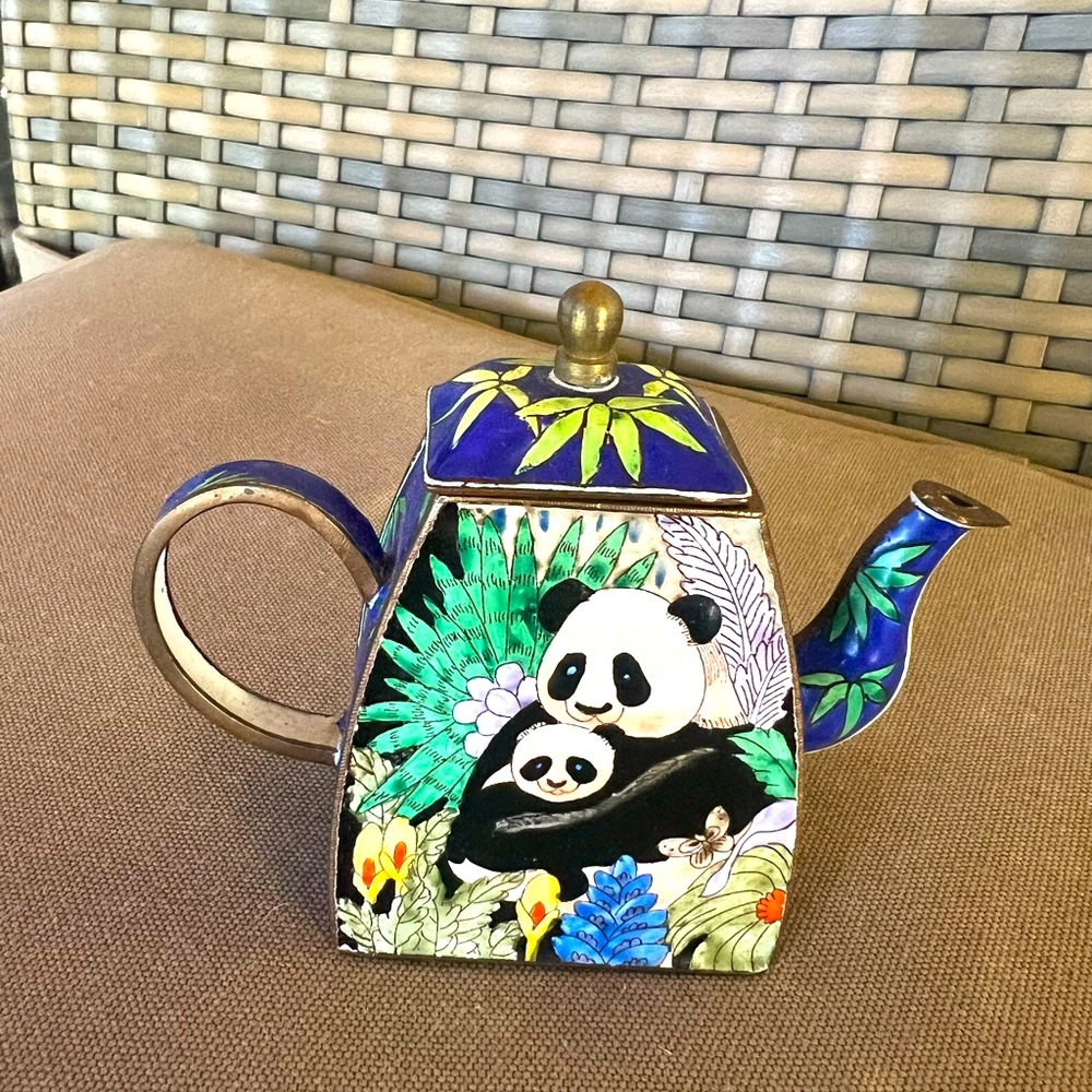 Vintage enamel, mini teapot, panda and mom